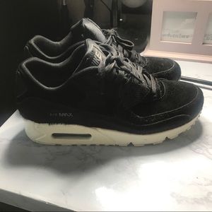 Nike Air Max Sneakers